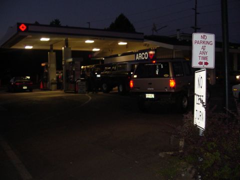 1989 Ford Bronco - Time to gas up