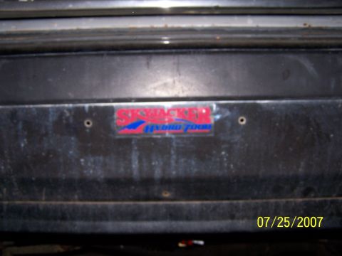 1979 Ford F-150 - Sticker reads Skyjacker Hydro 7000, dated 07/25/2007.