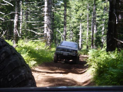 1989 Ford Bronco - Bill bringing up the rear