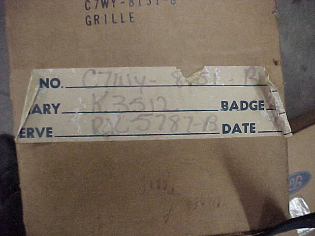 Cardboard box label with part number C7WY-8151-B and badge number K3512