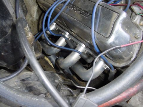 1989 Ford Bronco - Cool headers and valve covers