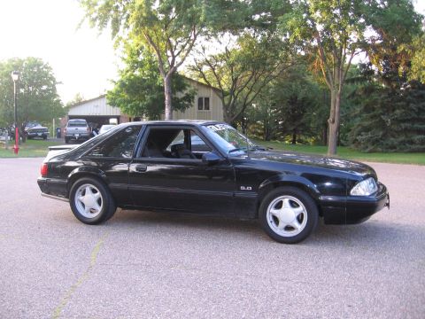 1989 Ford Mustang - '89 Mustang LX black on black