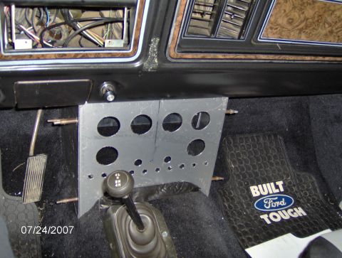 1978 Ford Bronco - drivers view