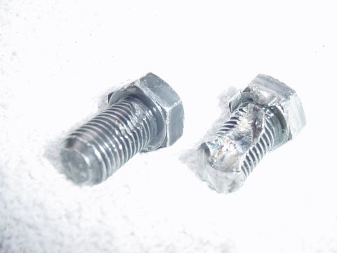 1989 Ford Bronco - Burnt, damaged bolts