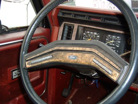 1986 Ford Bronco photo