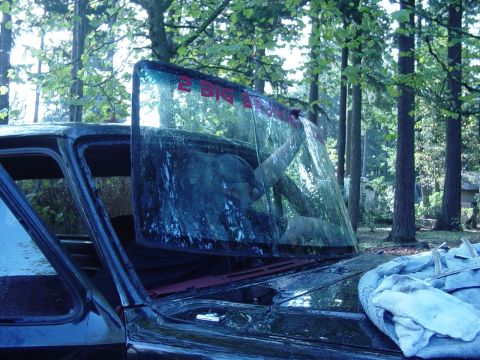 1989 Ford Bronco - The glass coming out