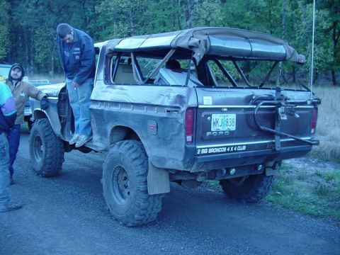 1989 Ford Bronco - Bernie showed up with no doors and 38" tall swampers