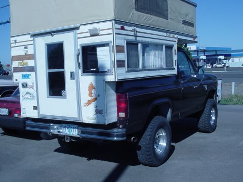 1989 Ford Bronco - Rear veiw