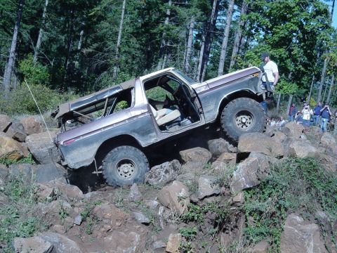 1989 Ford Bronco - Getting closer to the top