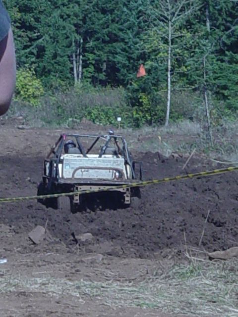 1989 Ford Bronco - He revved that toy for about 3 mins before he backed out of the mud