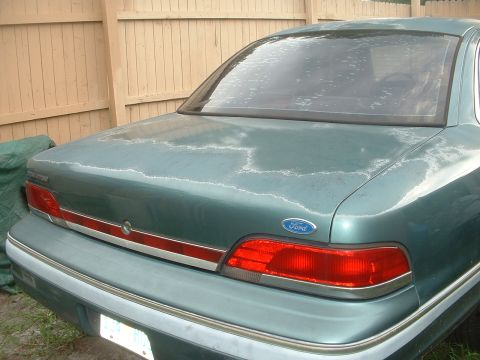 1993 Ford Crown Victoria photo