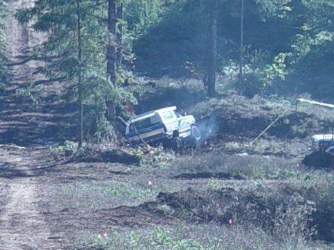 1989 Ford Bronco - trying to get it out of the hole