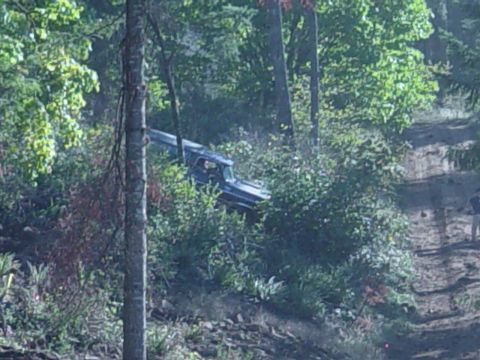 1989 Ford Bronco - Coming down the hill