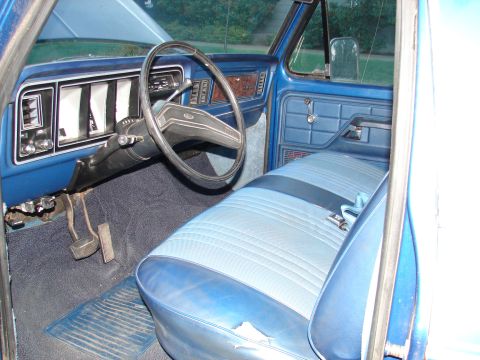 1996 Ford Bronco - Interior