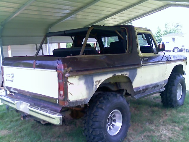 1979 Ford Bronco “Fluffy II”