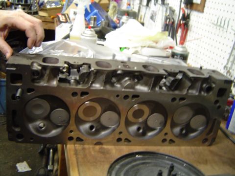 1978 Ford Bronco - Surface machined, valves look all shiny