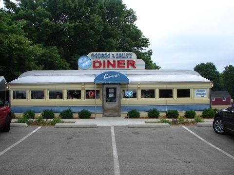 1993 Ford Taurus - George & Sally's Diner, a classic diner with a prominent sign, is seen from a parking lot.
