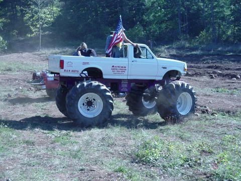 1989 Ford Bronco - The monster truck again