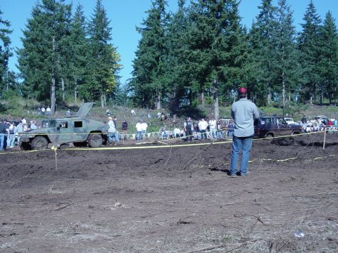 1989 Ford Bronco - Hummer getting ready to pull Jon out