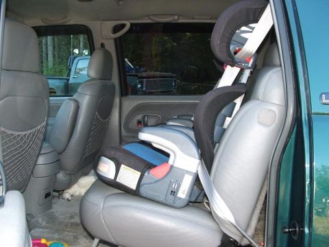 1999 Chevrolet Suburban photo