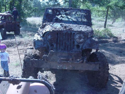 1989 Ford Bronco - One more shot of that poor jeep on my way by