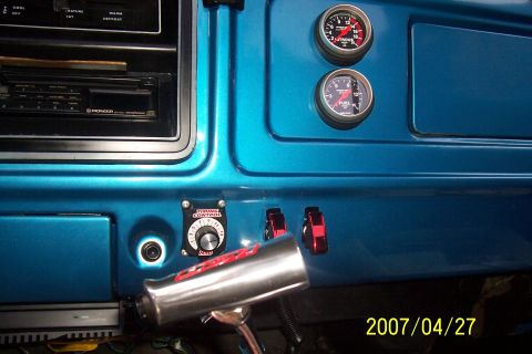 1977 Ford F-150 - In cab fuel & nitrous pressure gauges, switches for remote nitrous bottle openers, adjustable timing control and roll control on shifter.