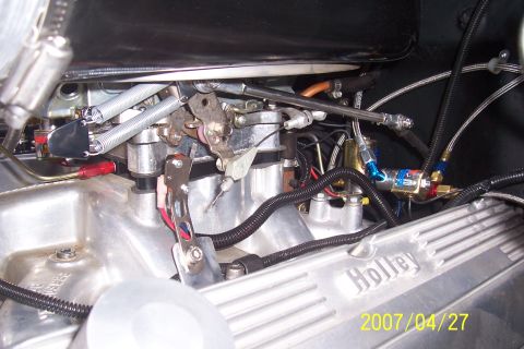 1977 Ford F-150 - Custom throttle linkage with heim joints, threaded rod and stainless sleeve.