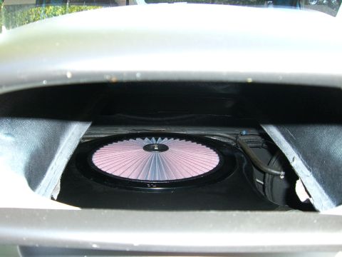 1977 Ford F-150 - Looking in on Ram-Air box.
