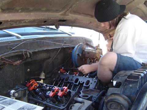 1978 Ford Bronco - Jacob helping install the roller rockers