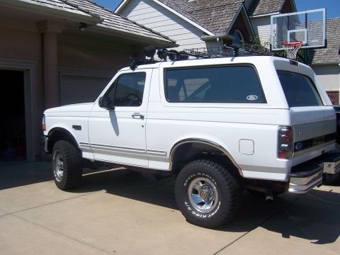 1994 Ford Bronco photo