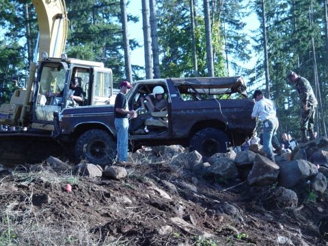 1989 Ford Bronco - This is just after they unhooked the strap from the rear