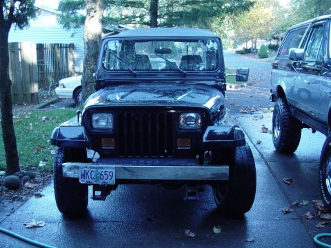 1989 Ford Bronco - Clean jeep without the chrome stuff