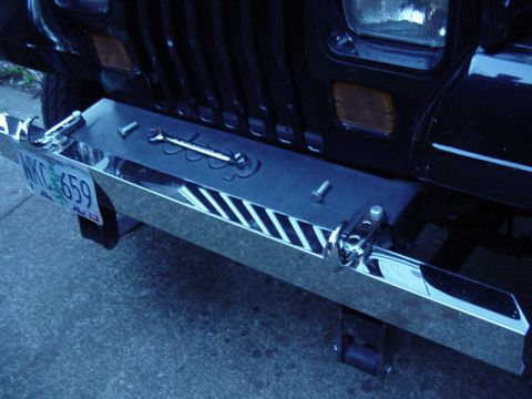 1989 Ford Bronco - Time to take off the bumper cover thingie