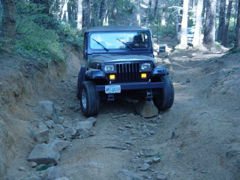 1989 Ford Bronco - Whoops, a little rock in the way