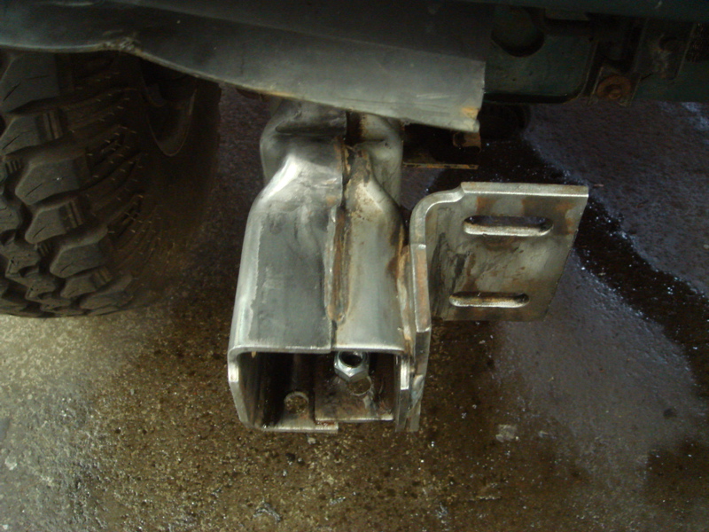 1996 Ford Bronco winch mount installed on frame