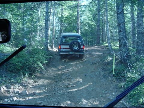 1989 Ford Bronco - And off we go up the trail
