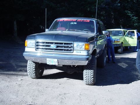 1989 Ford Bronco - At the top, time for lunch