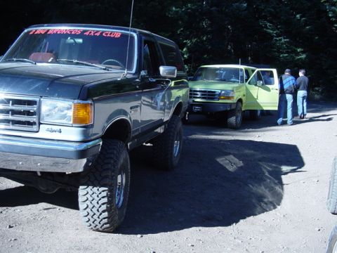 1989 Ford Bronco - BS session at the top