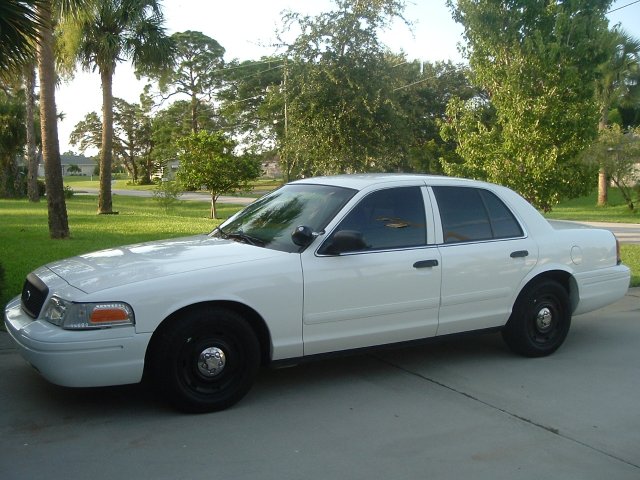 2003 Ford Crown Victoria “Jelly Donut”