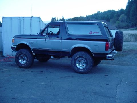 1989 Ford Bronco - Waiting my turn
