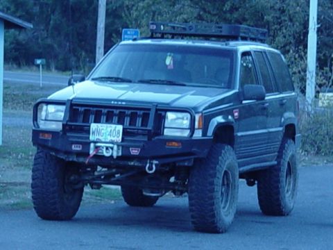 1989 Ford Bronco - Very nice Grand Cherokee