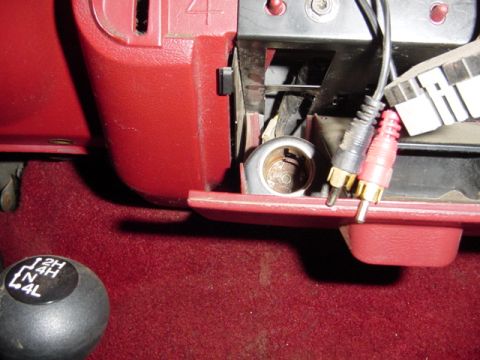 1989 Ford Bronco - This is where my phone was plugged in