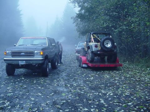 1989 Ford Bronco - I backed up over by Hip to unload my bench seat so Hip can take it to Bob K.