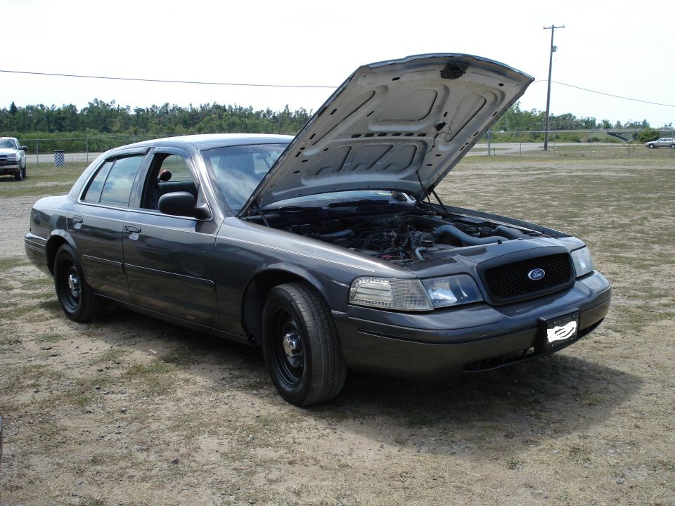 2000 Ford Crown Victoria “Betty”
