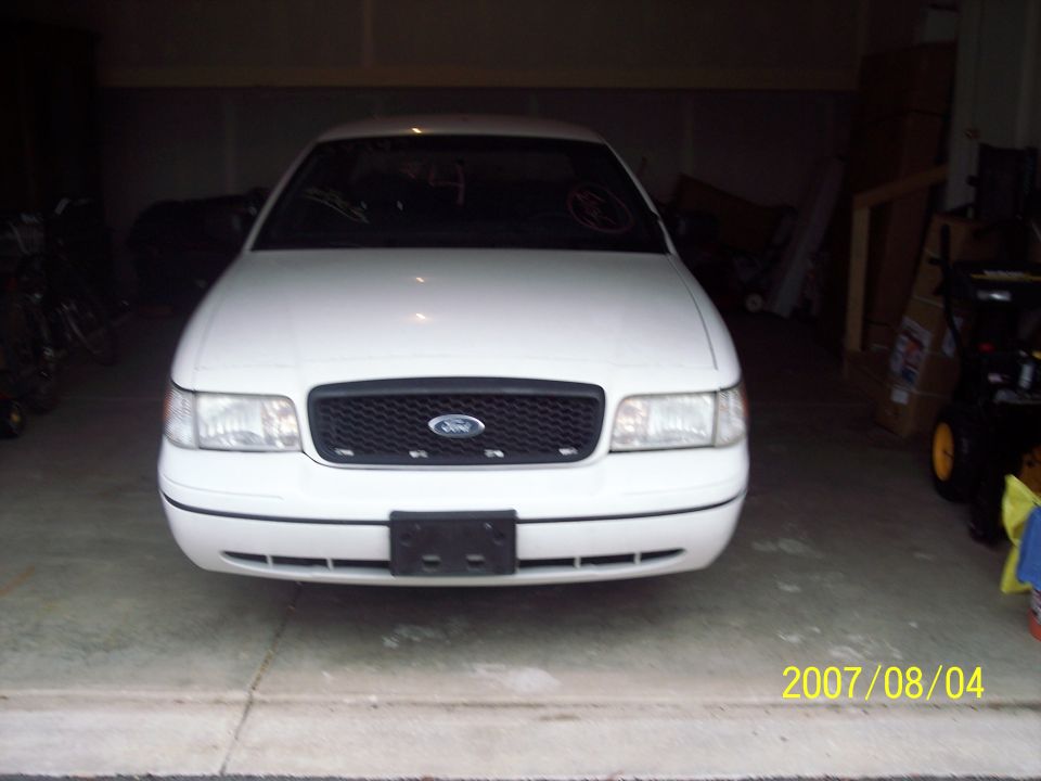 2001 Ford Crown Victoria