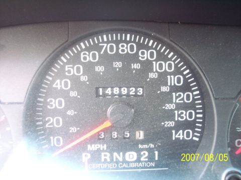 2001 Ford Crown Victoria photo