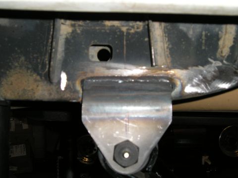 1986 Toyota Hilux - front hanger