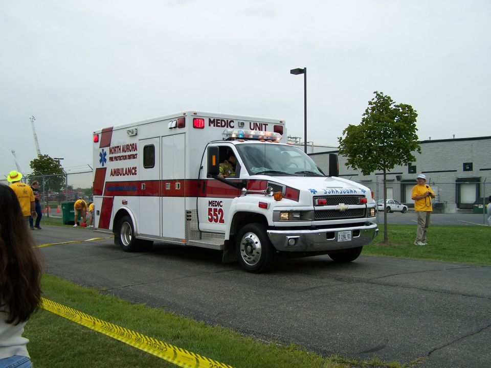 North Aurora Fire Protection District ambulance with Medic 552 designation