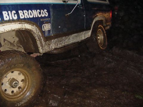 1989 Ford Bronco - Good flex for uncle todd