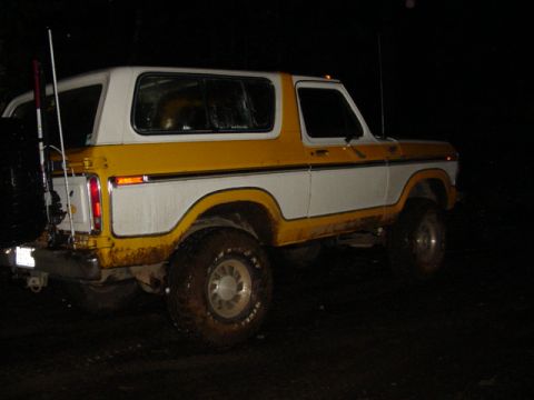 1989 Ford Bronco - Tonys truck had fun